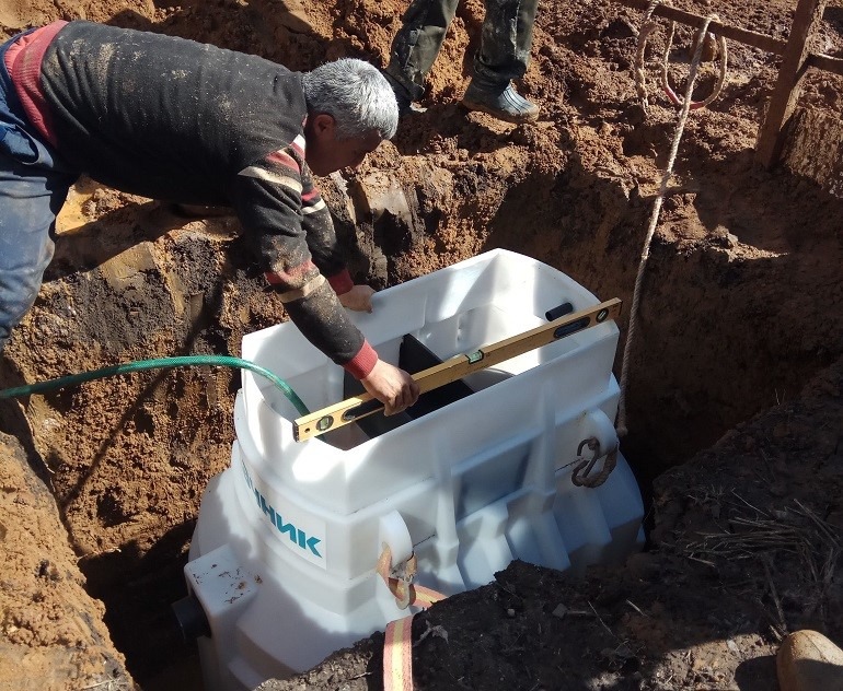 Септик Дачник 4 ПР